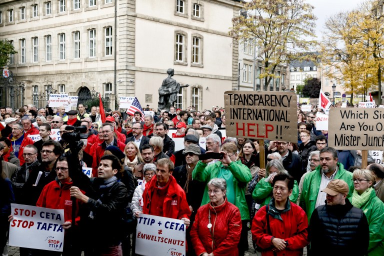 Stop TTIP-1-4