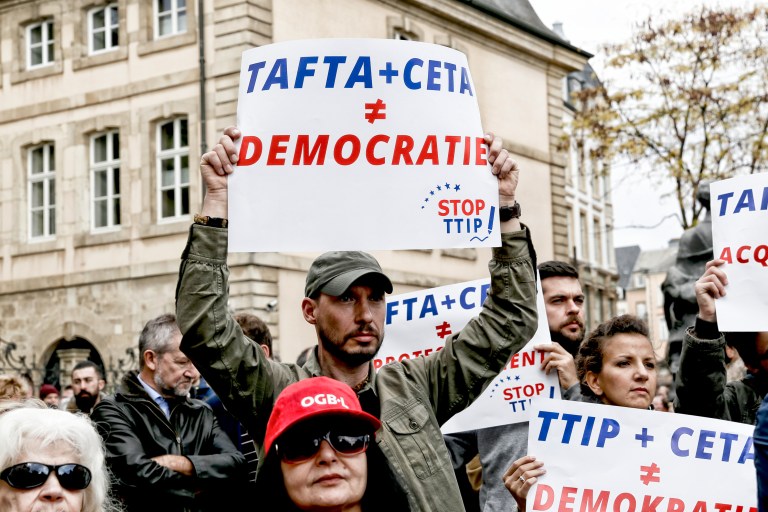 Stop TTIP-1-7